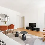 Appartement Champ De Mars - Augereau - II
